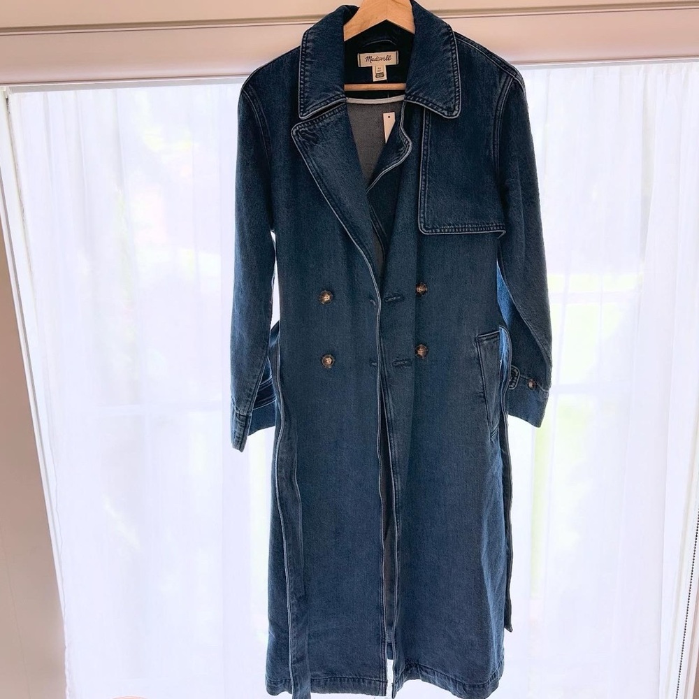 Madewell ICONIC denim trench coat, NWT, size XS